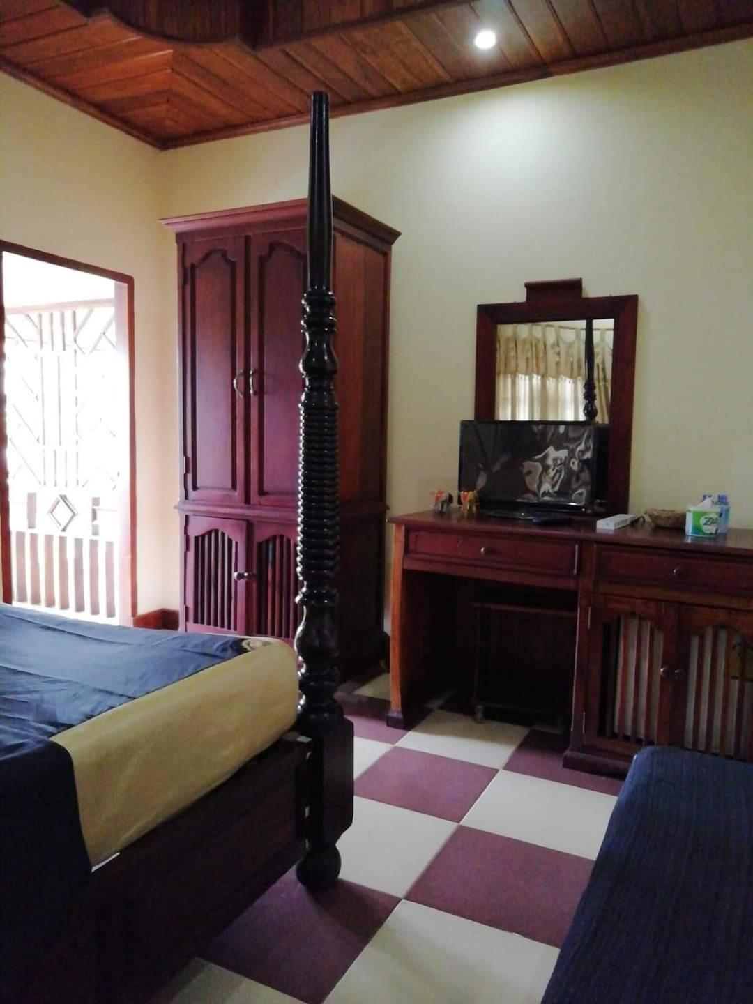 מלון לואנג פרבאנג Sakura Wood House מראה חיצוני תמונה